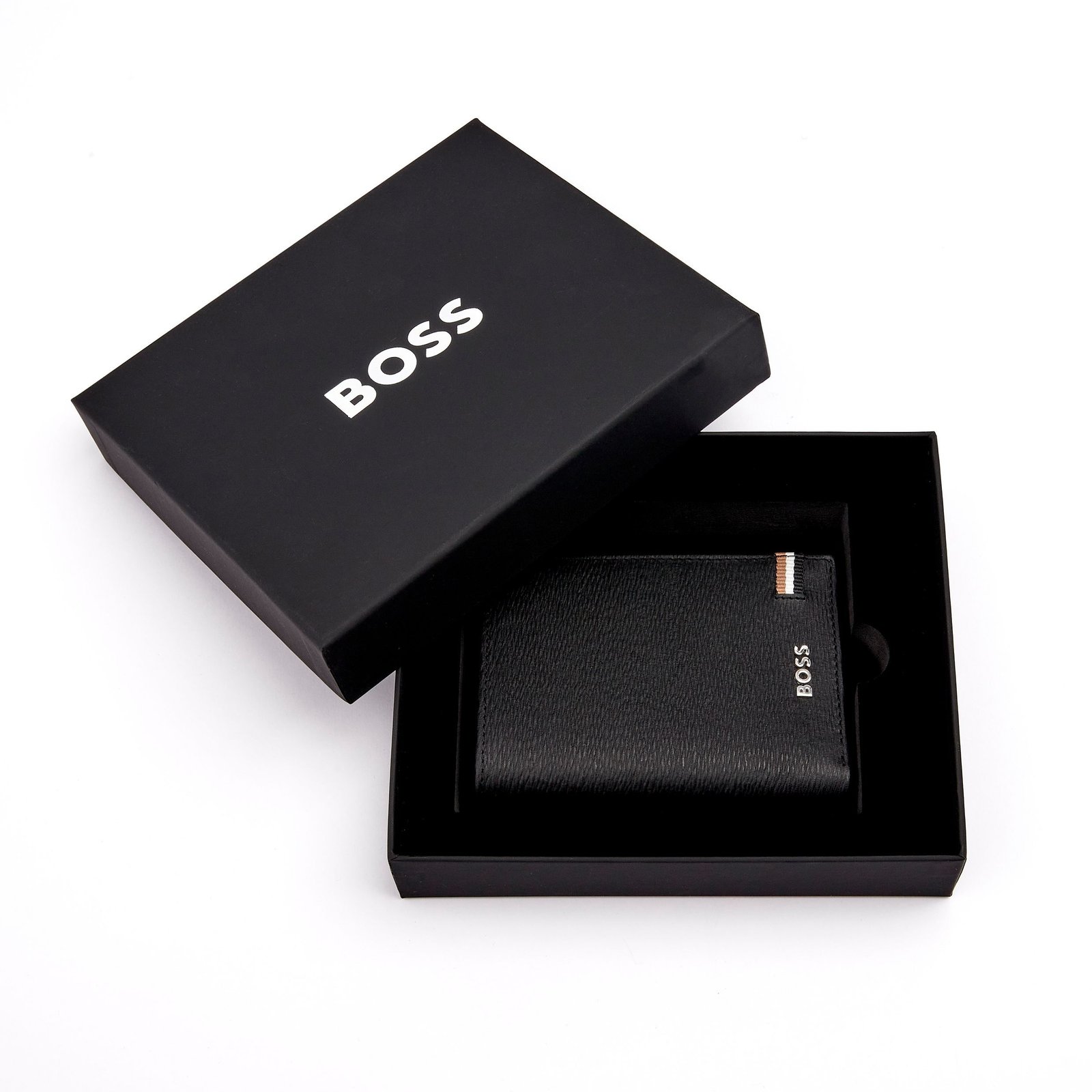 Hugo Boss Iconic Black Trifold Card Holder - Image 2