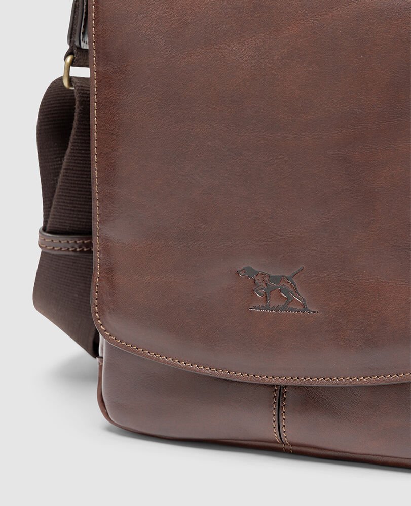 Rodd & Gunn Cambridge Chocolate Mini Messenger Bag - Image 5
