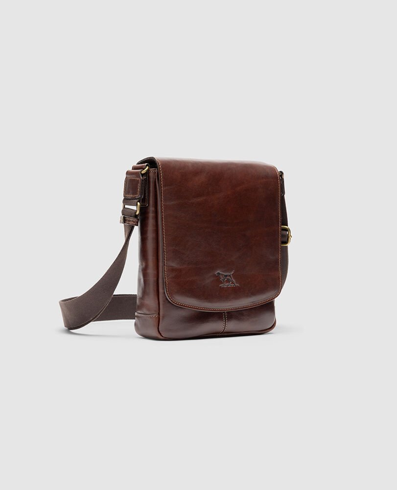 Rodd & Gunn Cambridge Chocolate Mini Messenger Bag - Image 2